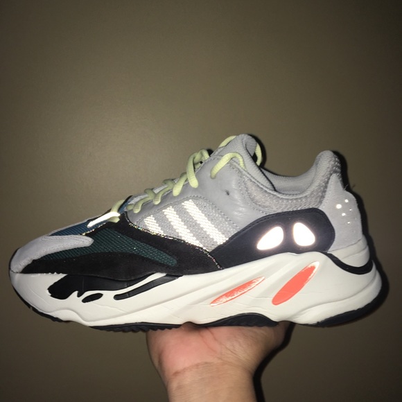 Yeezy 700